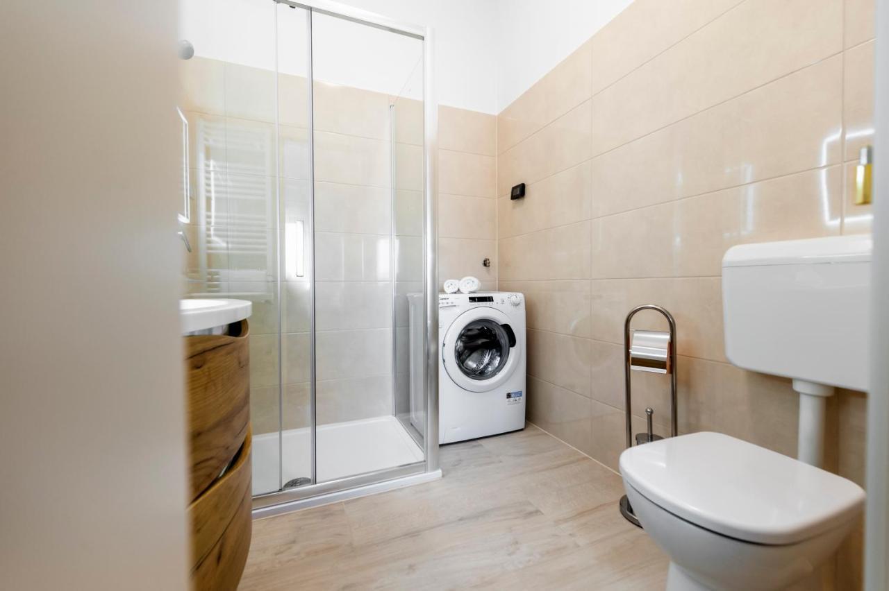 רוביני Comfort Apartments Karla מראה חיצוני תמונה